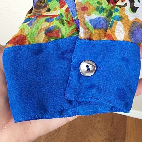 ARTSCAPES Blue Panorama Scenic Print Semi Sheer Top Size 1X (2239) - Picture 4 of 6